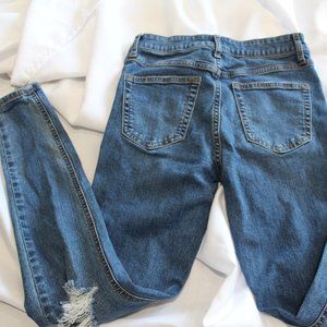 skinny jeans, distressed